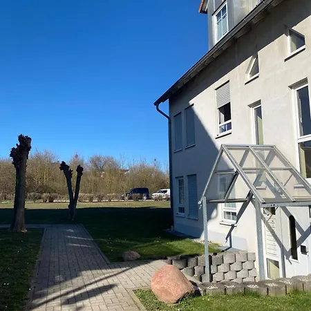 Zauberhafte Wohlfuehloase Auf Zeit Mit Netflix Schkopau